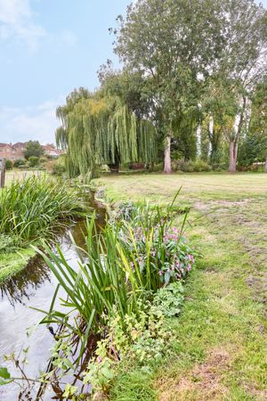 Photo 26- click for photo gallery